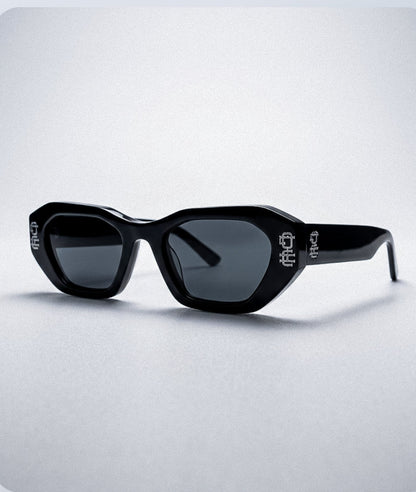 SHADES | 002